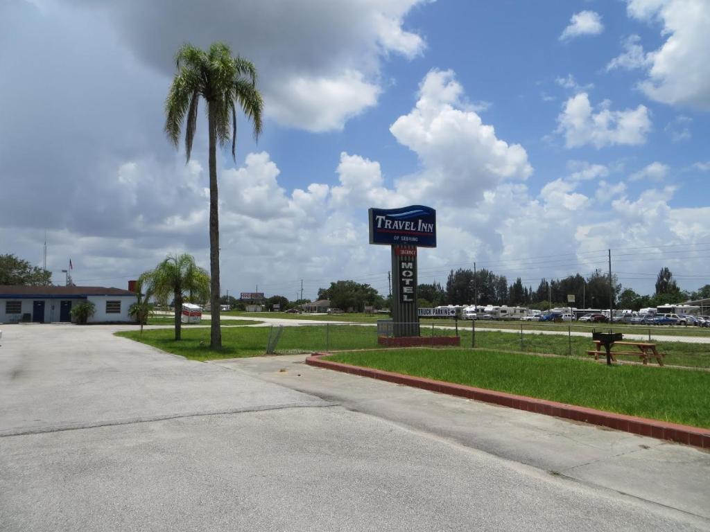 Travel Inn Of Sebring Extérieur photo